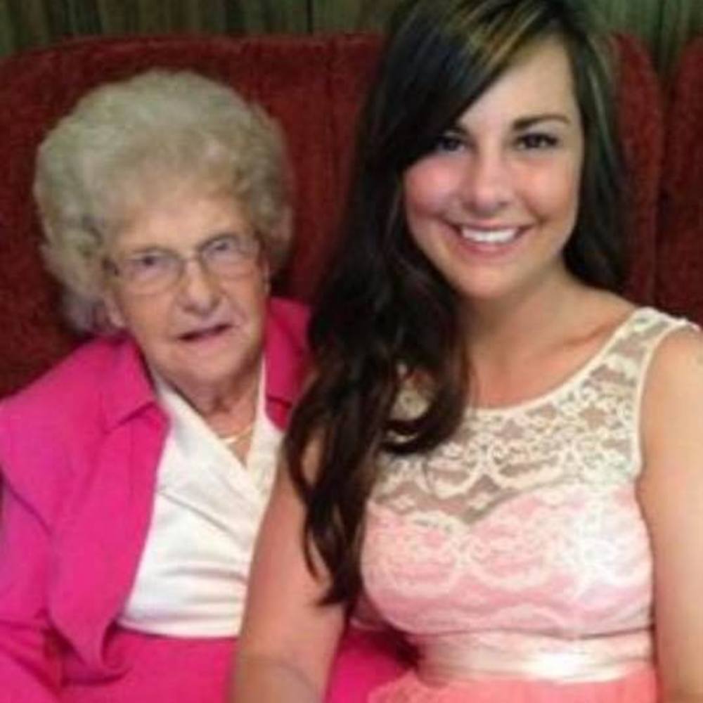 Meet your Posher, Alissa